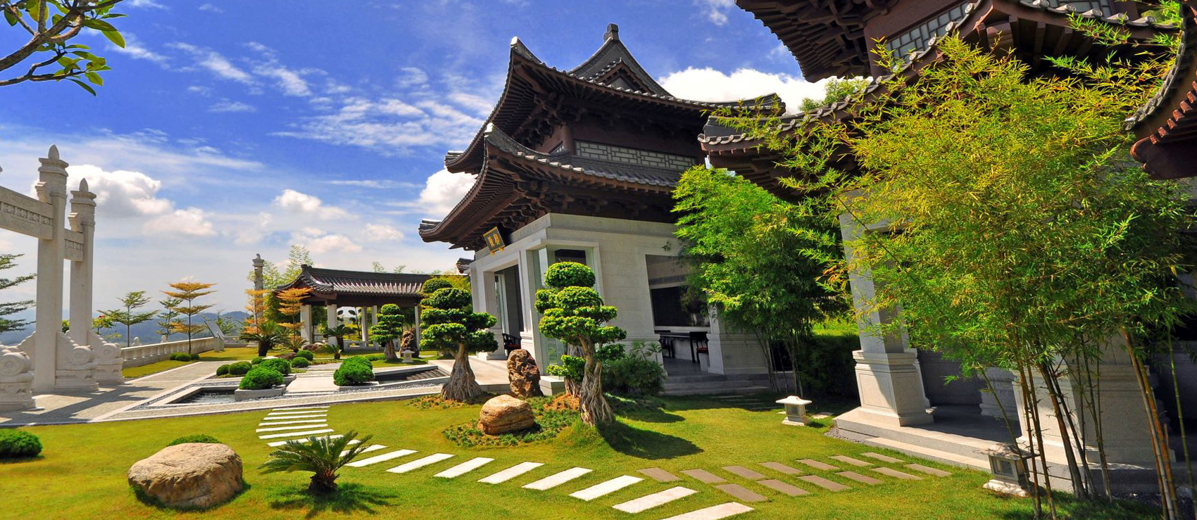 Khu an táng hoàng gia